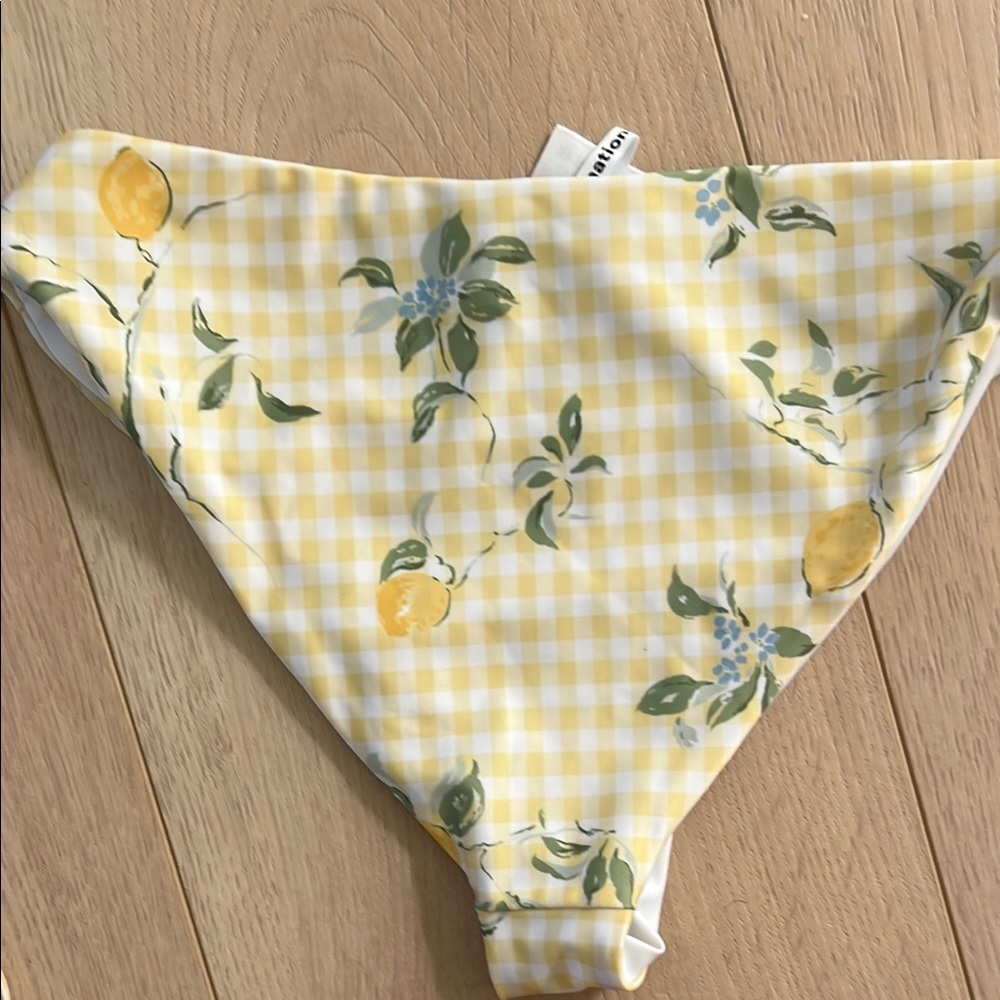 Reformation Longane Mid Rise Bikini Bottom - Picture 4 of 4